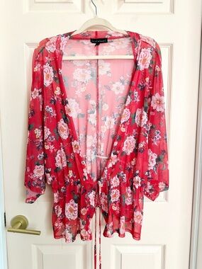 Red floral mesh Derek heart kimono